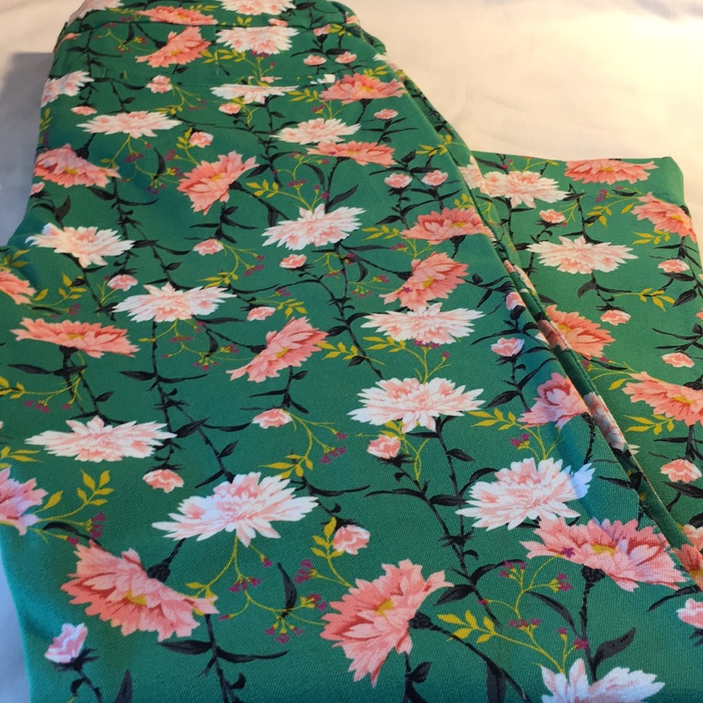 Old Navy Pixie pants